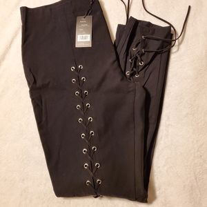 Front Lace-Up Eyelet Skinny Pants Sz. 2x